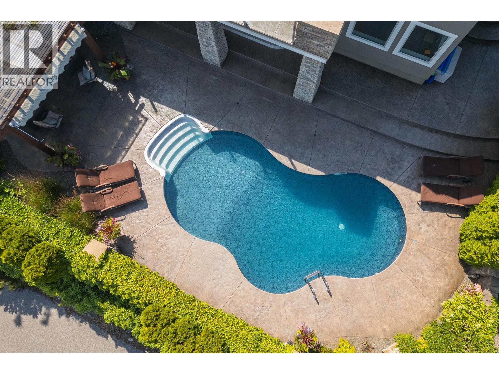 670 Devonian Avenue, Kelowna, British Columbia  V1W 5C2 - Photo 75 - 10394655