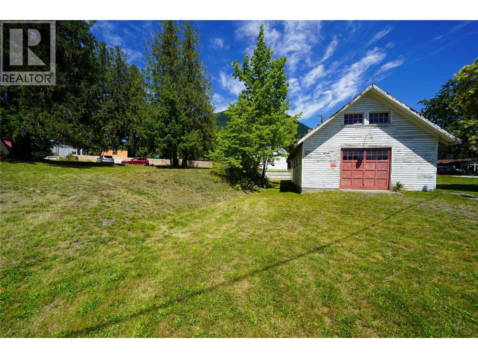 422 Slocan Avenue, New Denver, British Columbia  V0G 1S0 - Photo 14 - 10394904