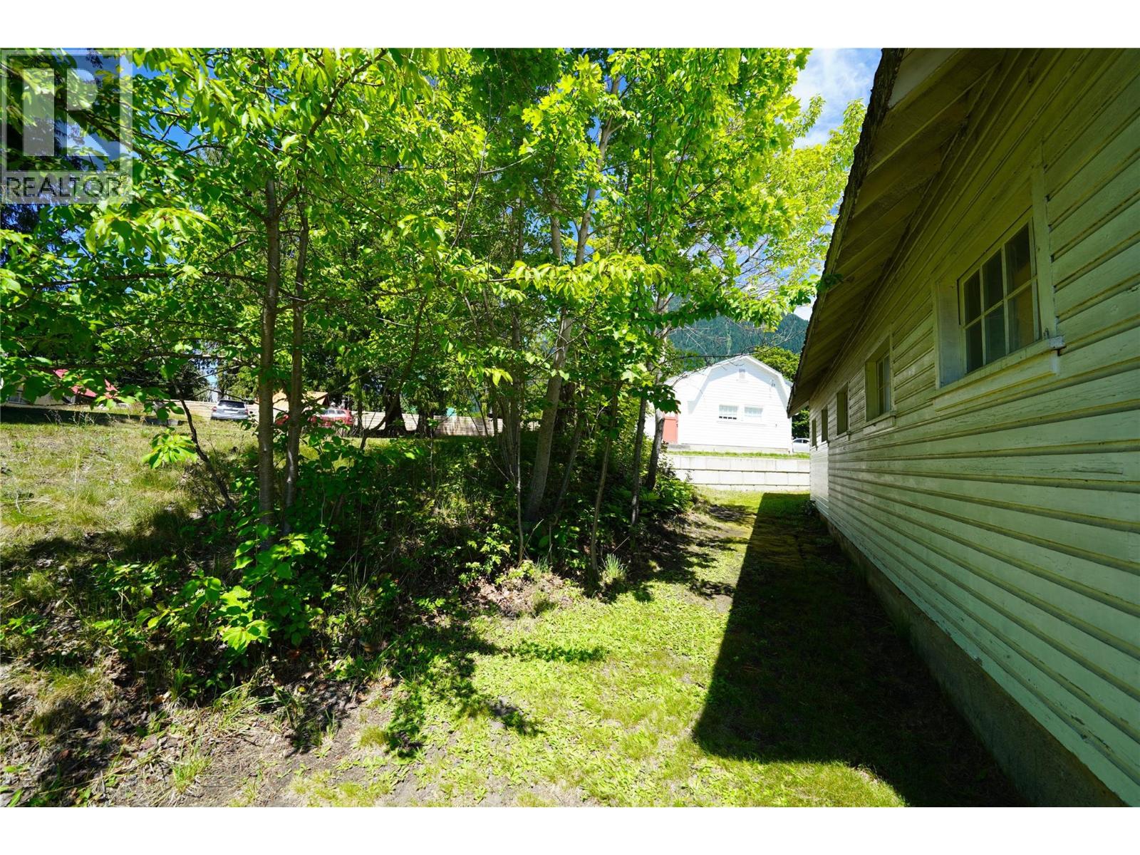 422 Slocan Avenue, New Denver, British Columbia  V0G 1S0 - Photo 16 - 10394904