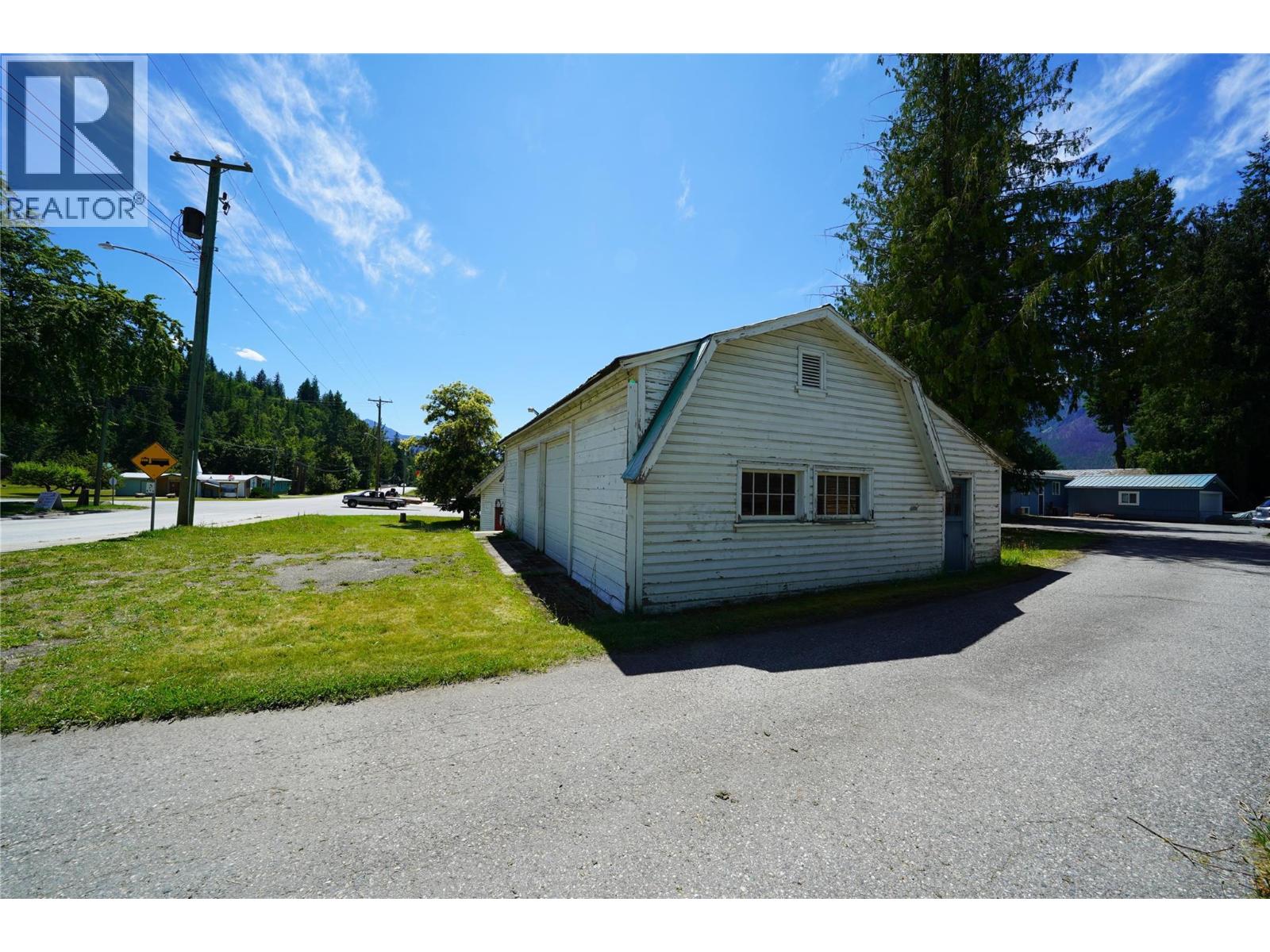 422 Slocan Avenue, New Denver, British Columbia  V0G 1S0 - Photo 23 - 10394904