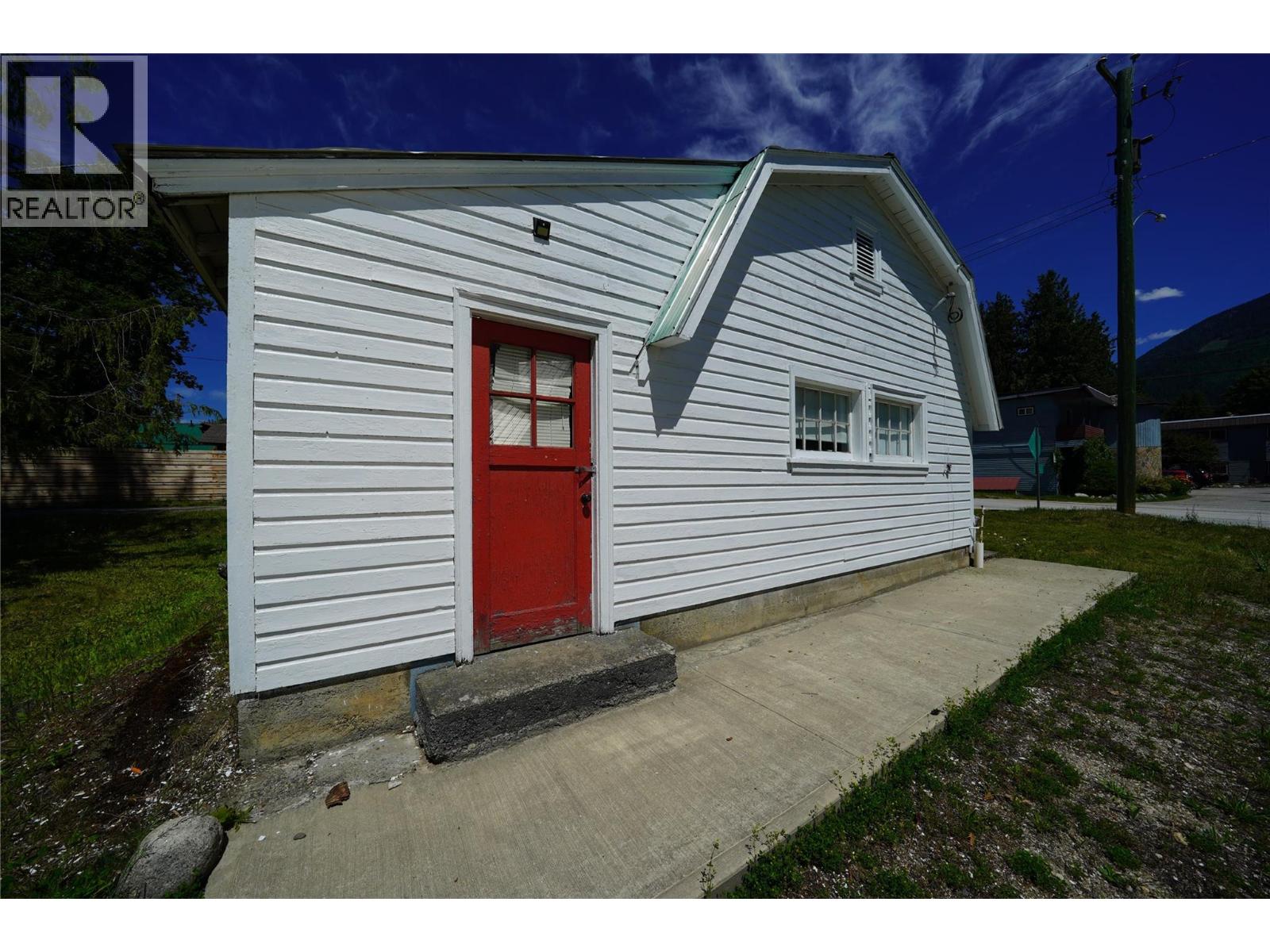 422 Slocan Avenue, New Denver, British Columbia  V0G 1S0 - Photo 43 - 10394904
