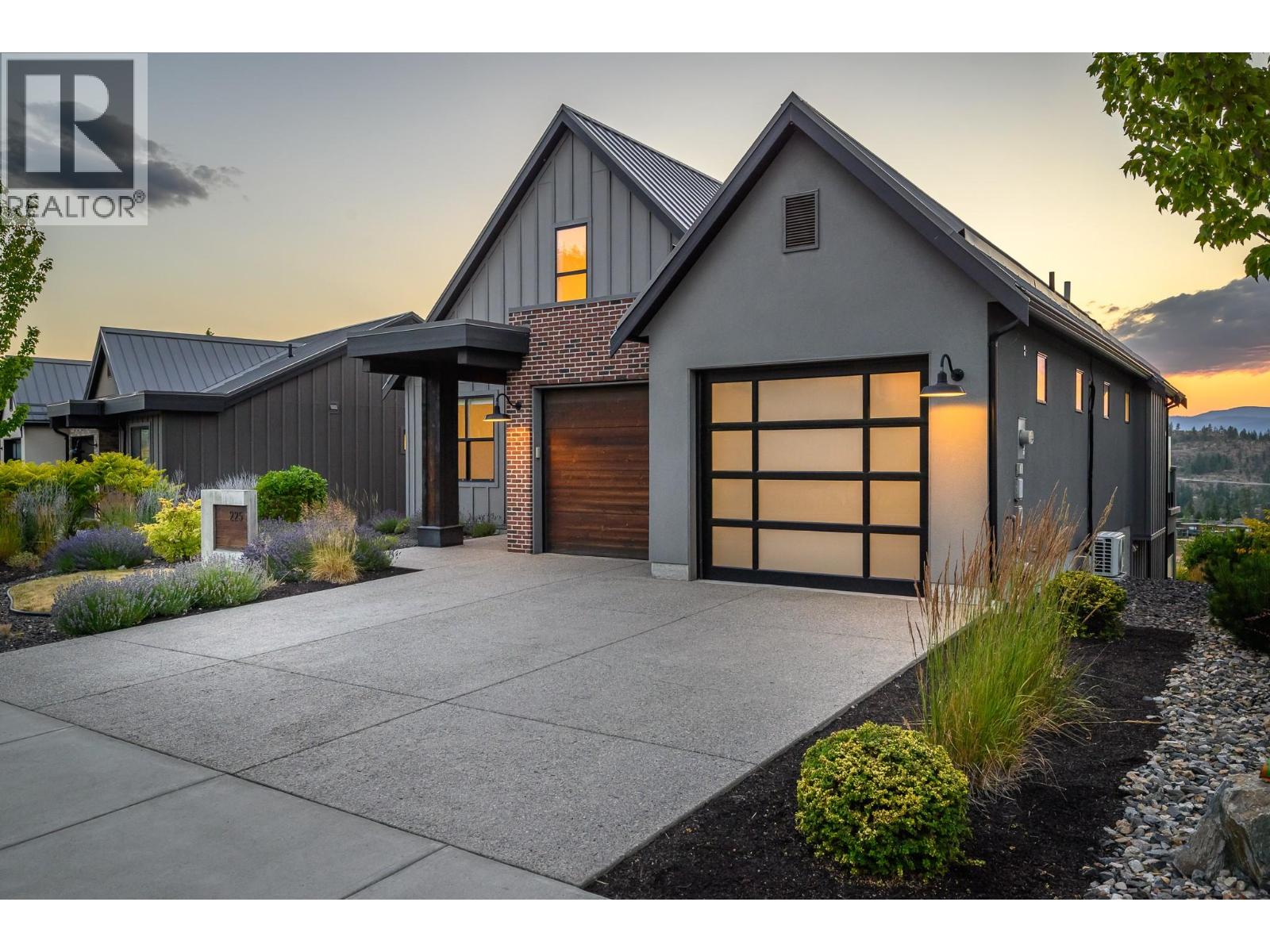 225 Dominion Way, Vernon, British Columbia  V1H 2M1 - Photo 6 - 10394530