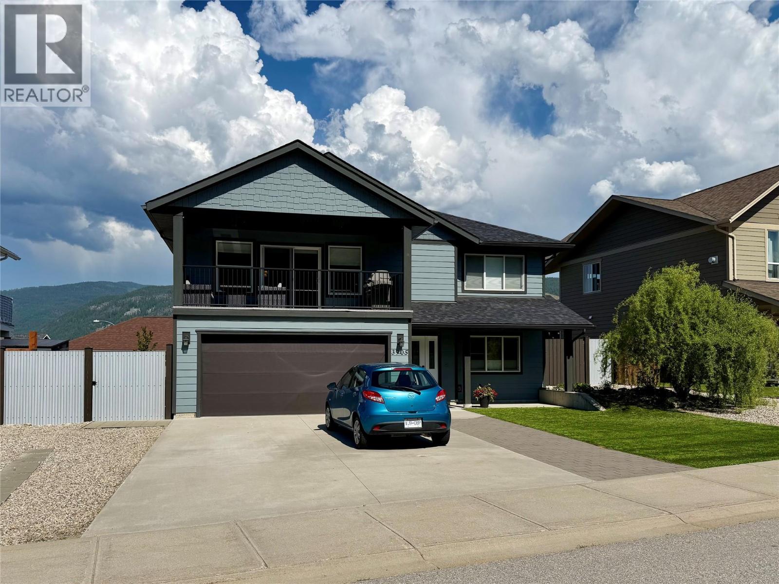 3905 16th Avenue, Castlegar, British Columbia  V1N 4X8 - Photo 2 - 10394949