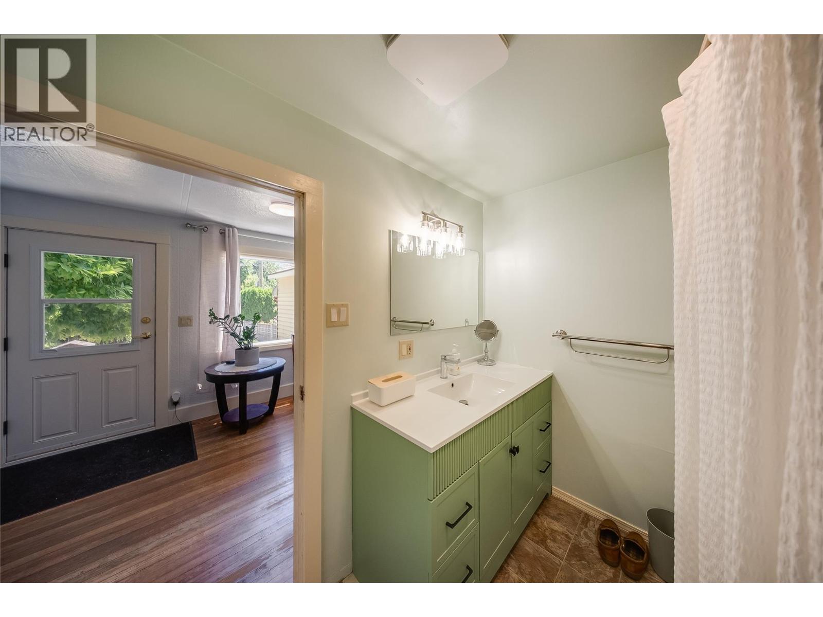 16 Hanna Drive, Trail, British Columbia  V1R 4V6 - Photo 23 - 10394906