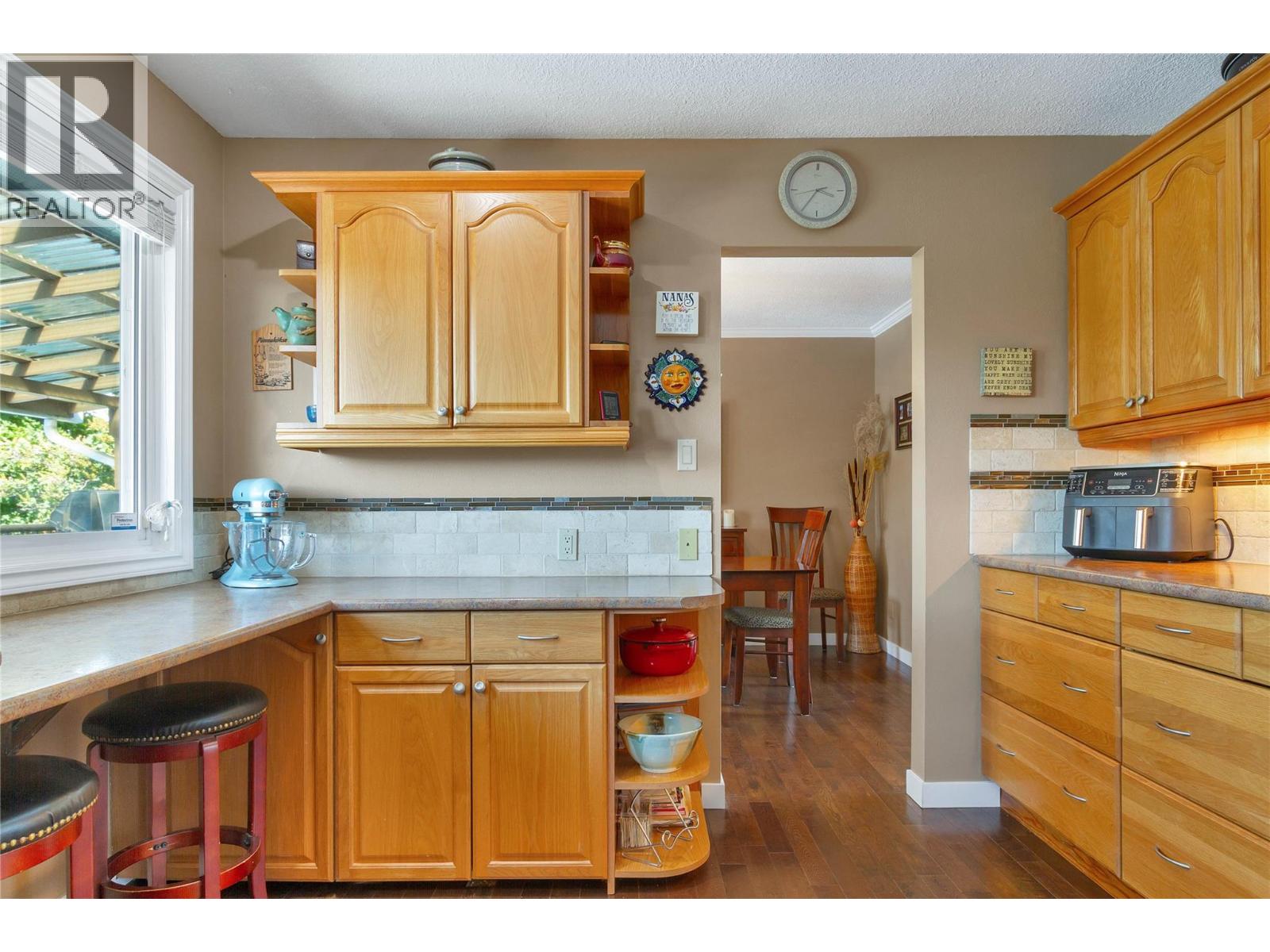 1303 41 Avenue, Vernon, British Columbia  V1T 8A6 - Photo 2 - 10394925