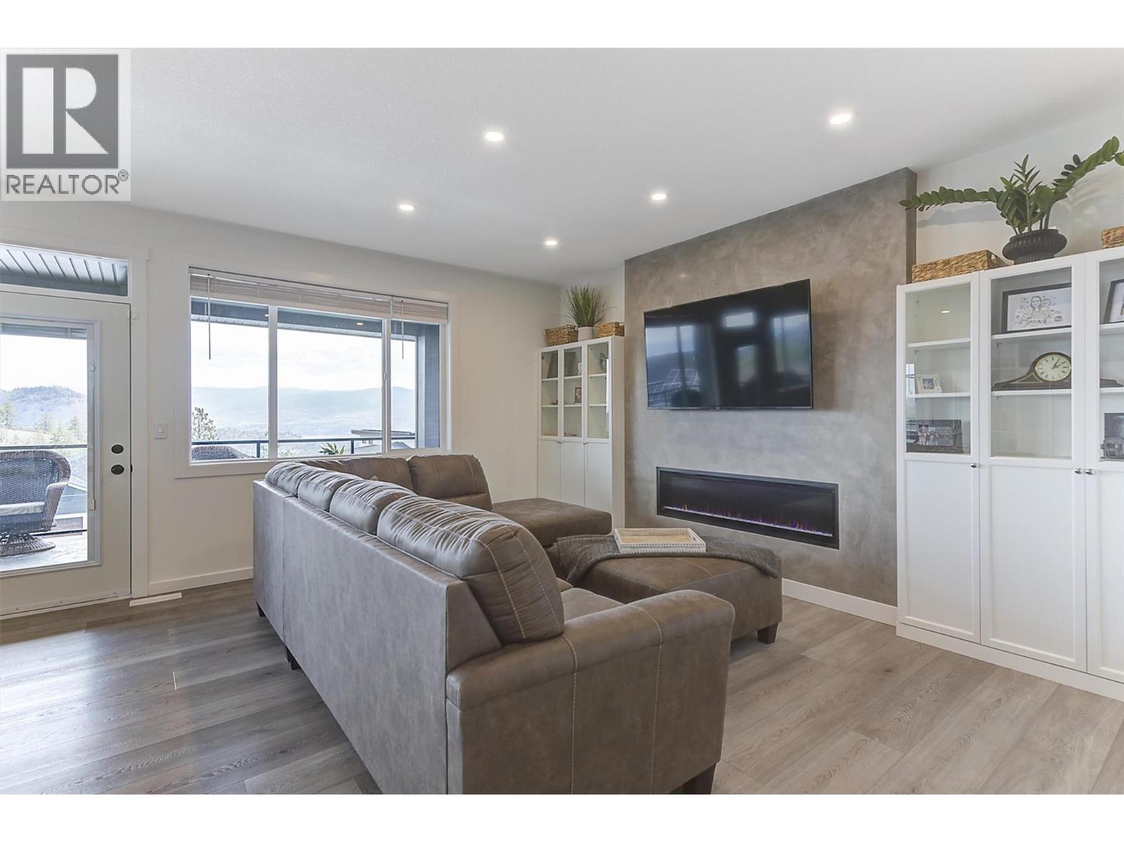 2484 Tallus Heights Lane, West Kelowna, British Columbia  V4T 3M2 - Photo 3 - 10394841