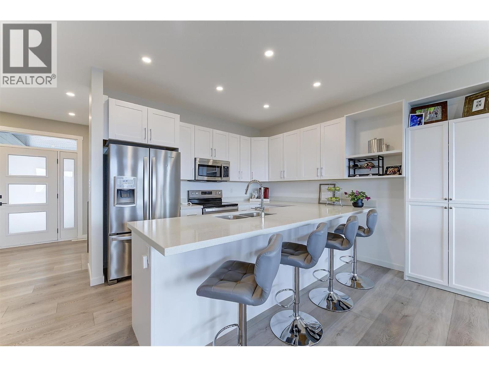 2484 Tallus Heights Lane, West Kelowna, British Columbia  V4T 3M2 - Photo 5 - 10394841