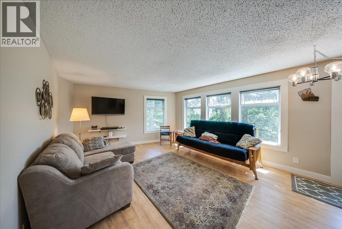 1510 Nickleplate Road Unit# 202, Rossland, British Columbia  V0G 1Y0 - Photo 15 - 10395163