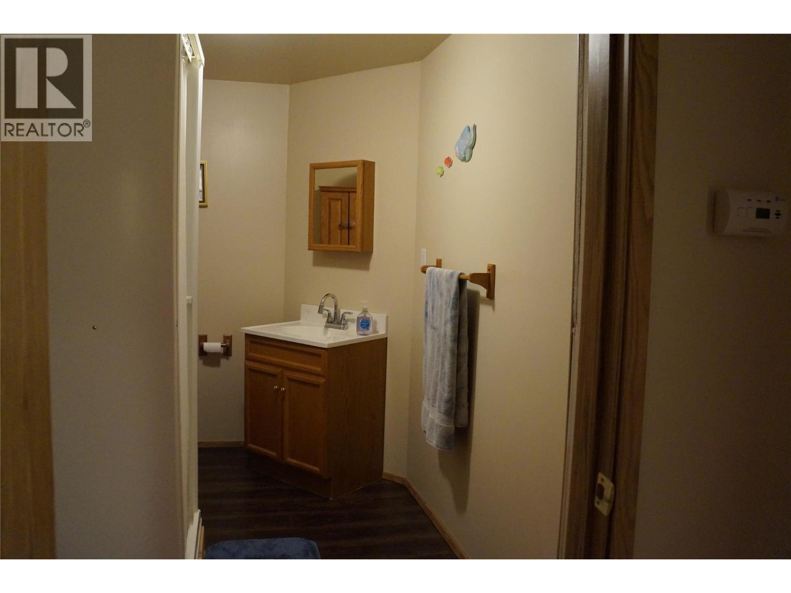 1243 Pinyon Road, Sparwood, British Columbia  V0B 2G2 - Photo 13 - 10395087
