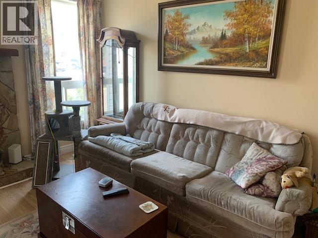 1243 Pinyon Road, Sparwood, British Columbia  V0B 2G2 - Photo 2 - 10395087