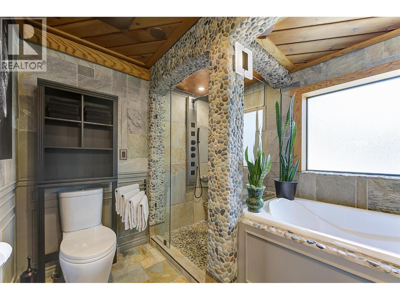 1165 Gibson Road, Kelowna, British Columbia  V1P 1B7 - Photo 10 - 10394832