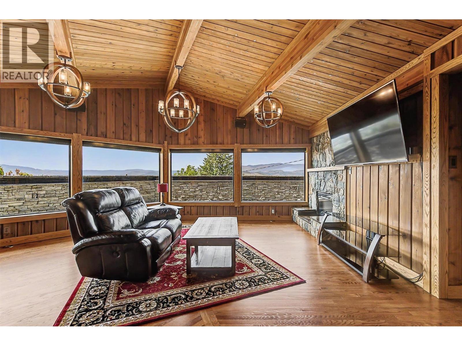 1165 Gibson Road, Kelowna, British Columbia  V1P 1B7 - Photo 6 - 10394832