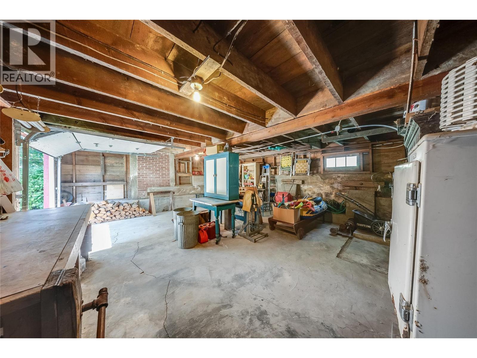 3824 Broadwater Road, Castlegar, British Columbia  V0G 1X0 - Photo 27 - 10394932