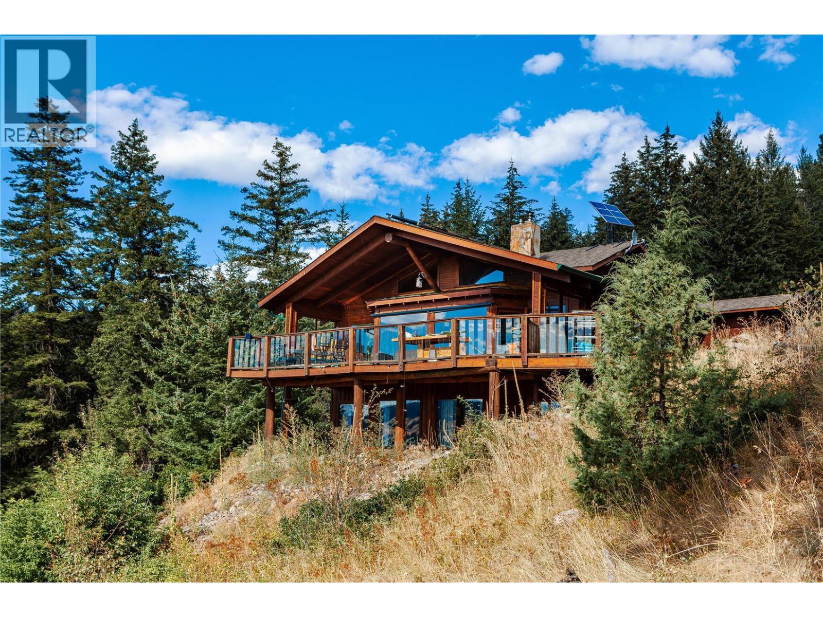 5572 Oyama Lake Road, Oyama, British Columbia  V4V 2C9 - Photo 1 - 10395169