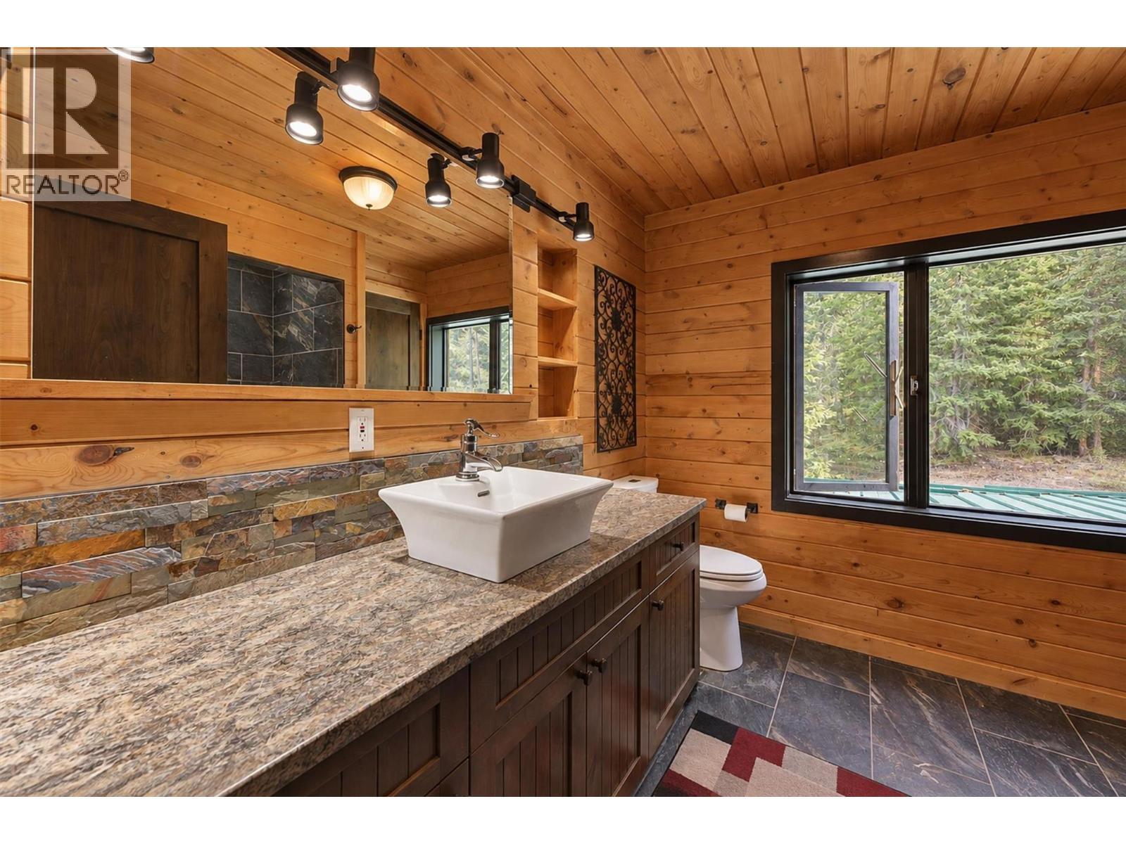 5572 Oyama Lake Road, Oyama, British Columbia  V4V 2C9 - Photo 75 - 10395169