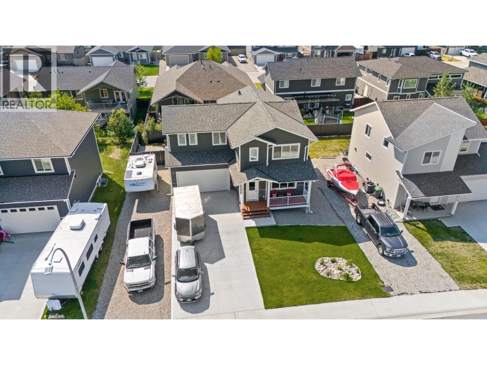 1512 Aspen Lane, Castlegar, British Columbia  V1N 4X8 - Photo 3 - 10395055
