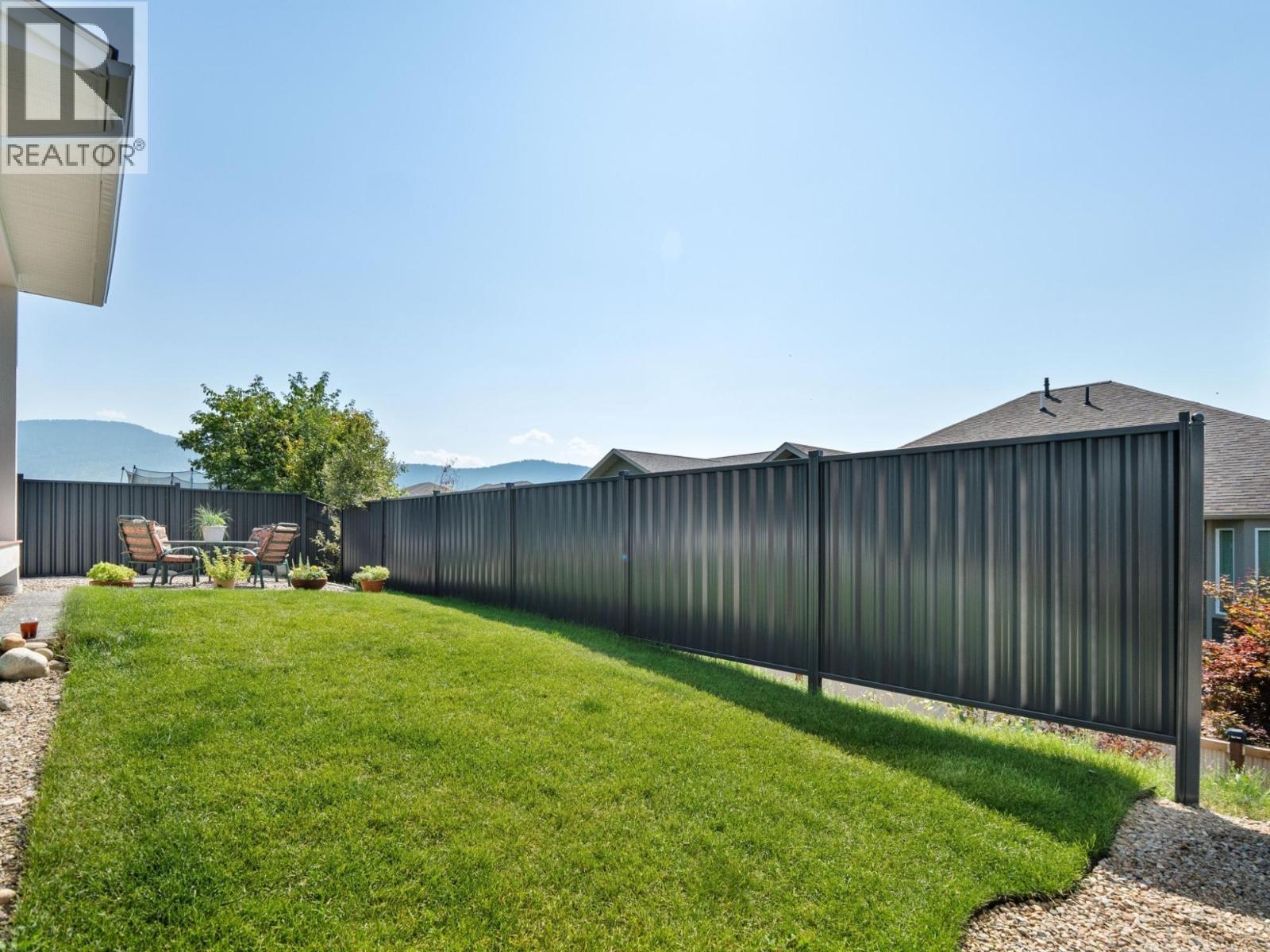 1512 Aspen Lane, Castlegar, British Columbia  V1N 4X8 - Photo 57 - 10395055