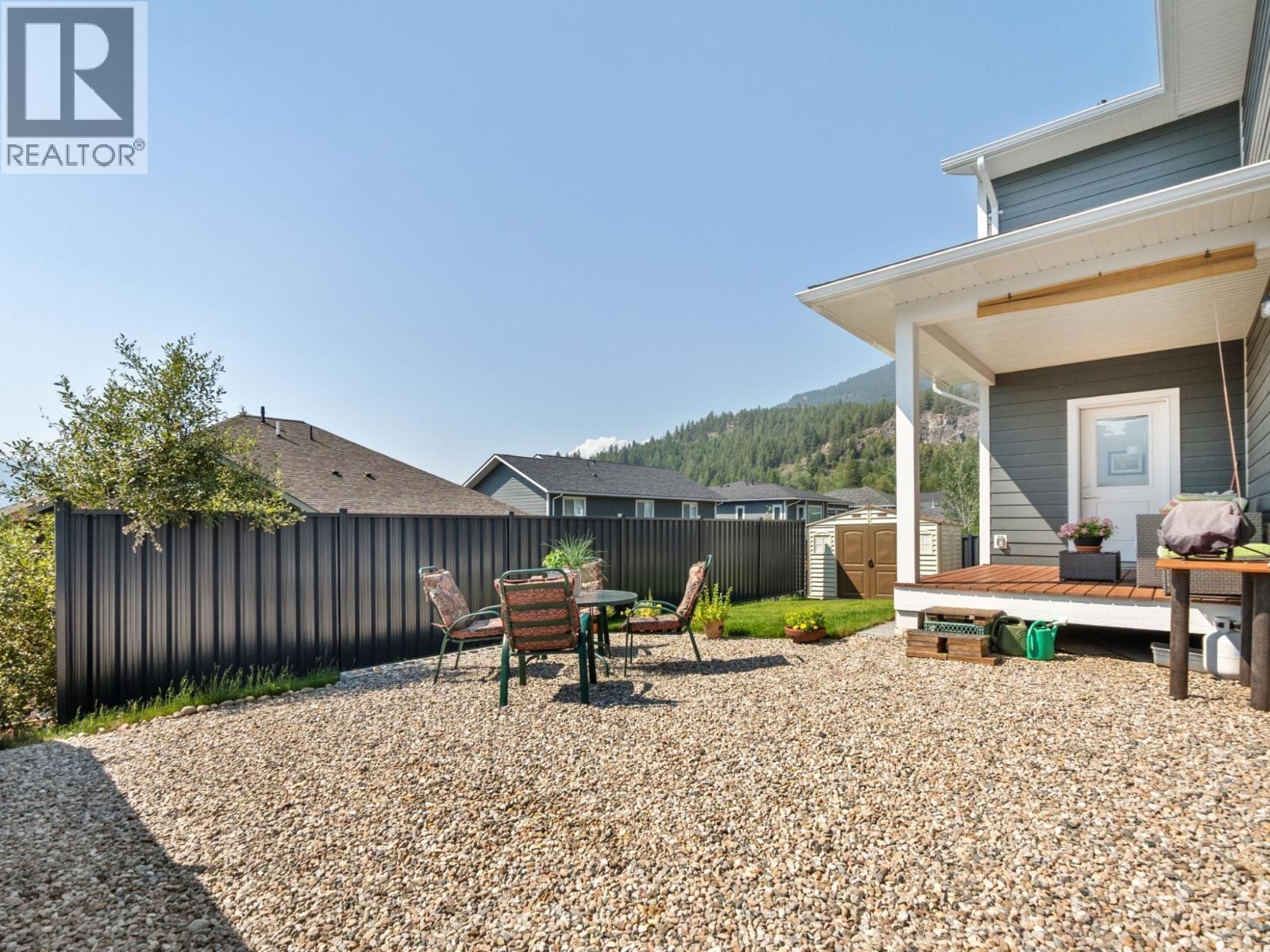 1512 Aspen Lane, Castlegar, British Columbia  V1N 4X8 - Photo 59 - 10395055