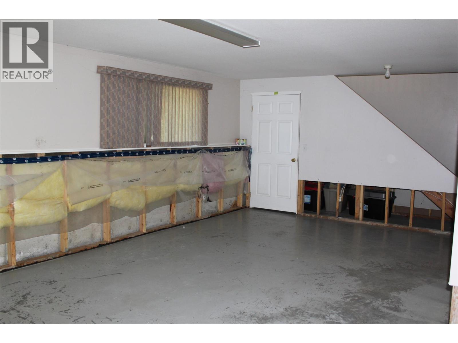 129 Oak Street, Fauquier, British Columbia  V0G 1K0 - Photo 21 - 10395022