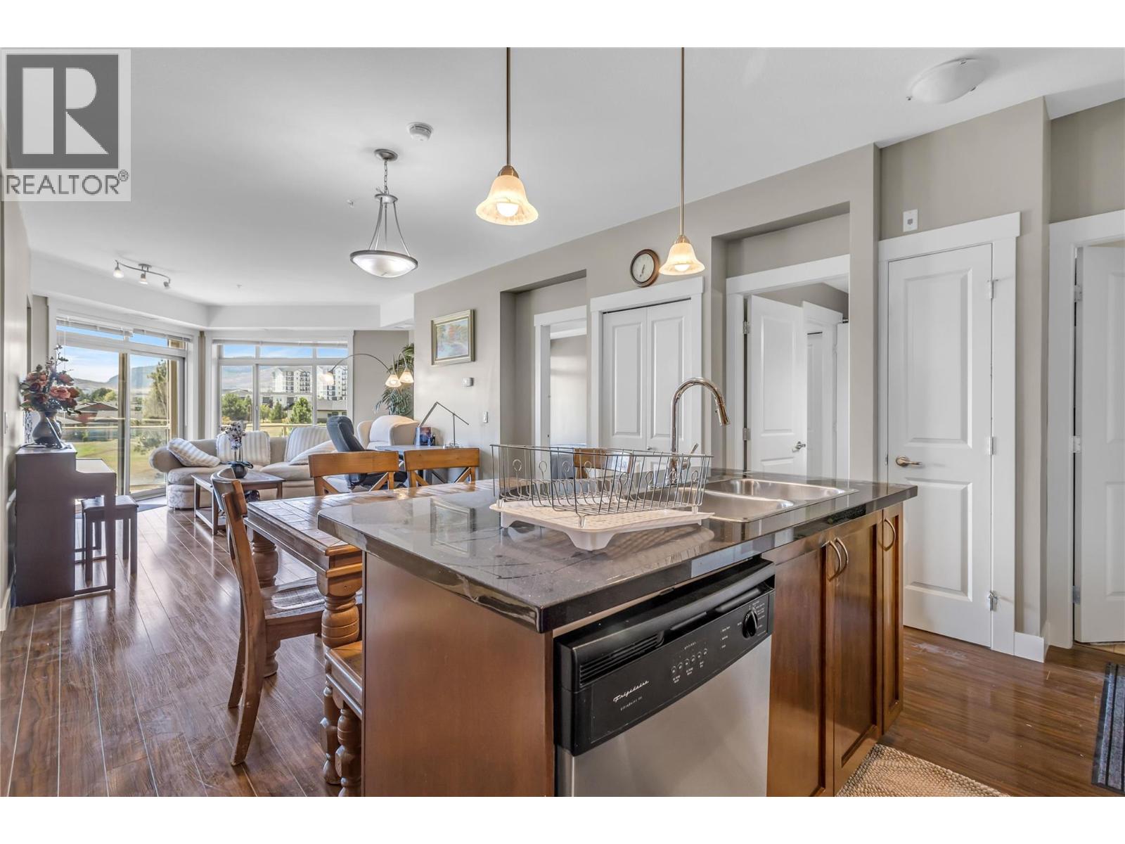 3545 Carrington Road Unit# 306, West Kelowna, British Columbia  V4T 3A1 - Photo 3 - 10395083