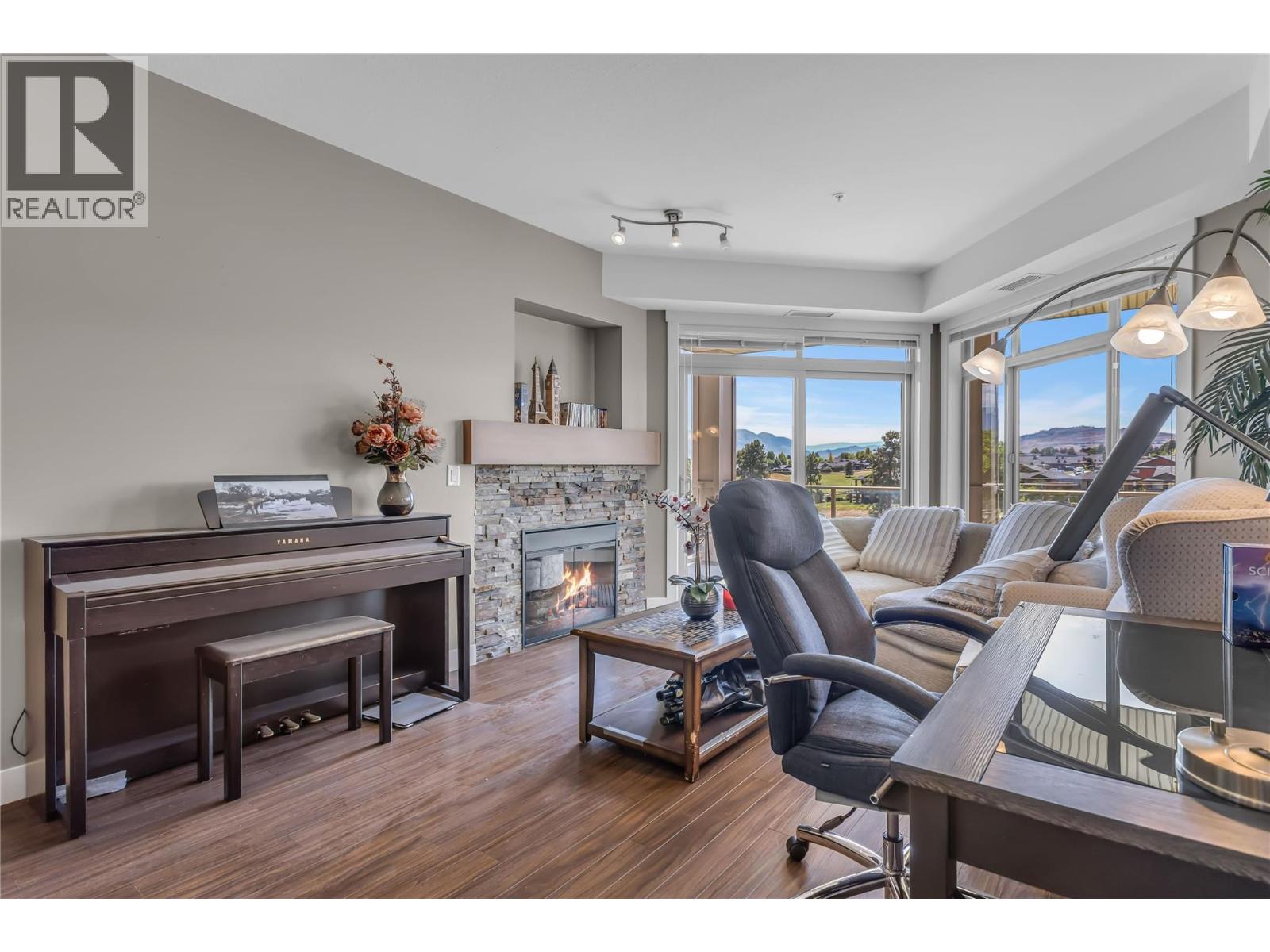 3545 Carrington Road Unit# 306, West Kelowna, British Columbia  V4T 3A1 - Photo 8 - 10395083