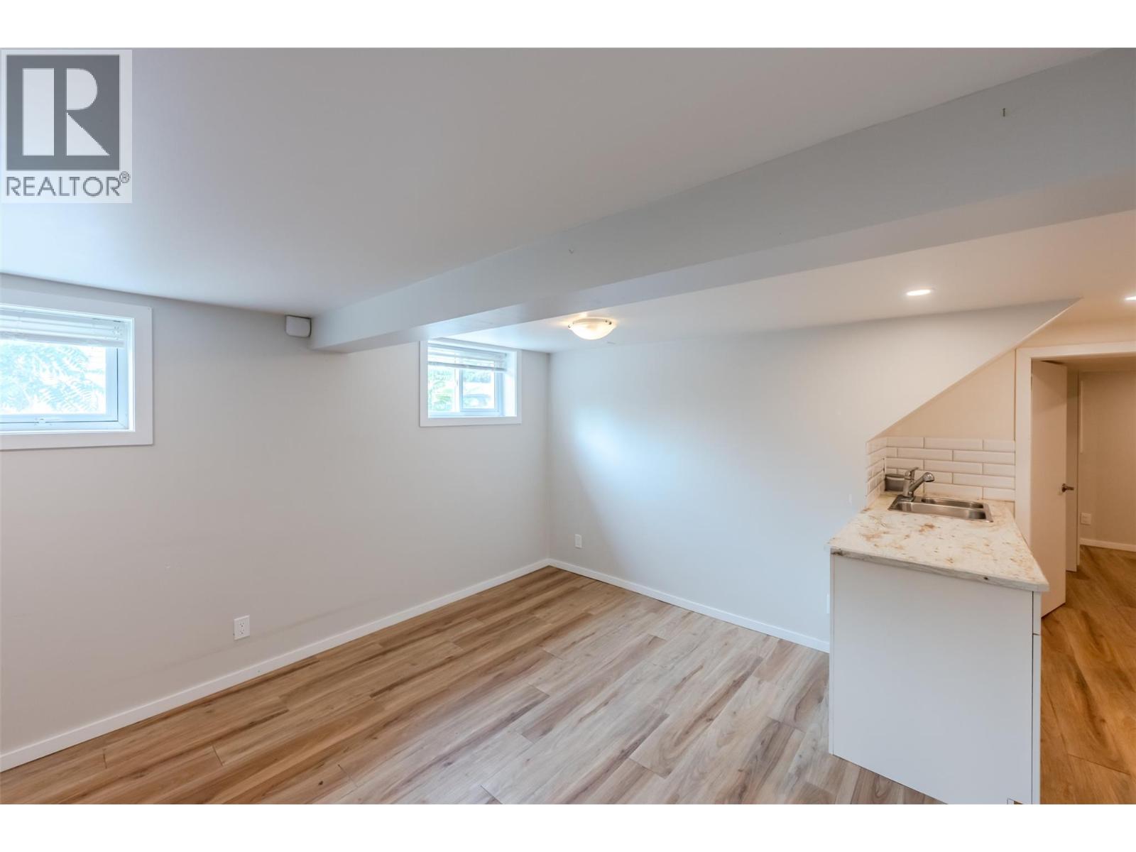6430 Spartan Street, Oliver, British Columbia  V0H 1T0 - Photo 32 - 10394910