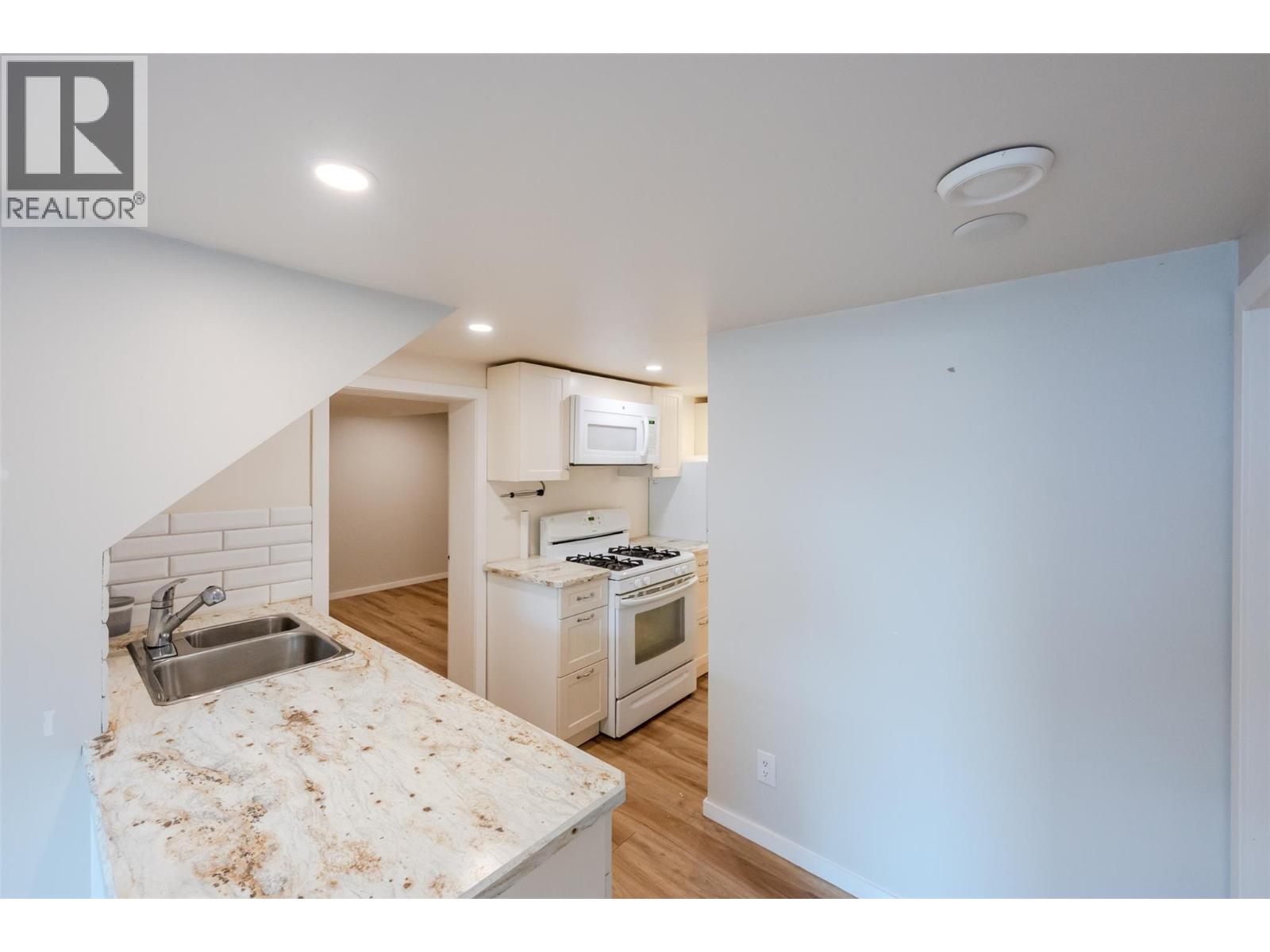 6430 Spartan Street, Oliver, British Columbia  V0H 1T0 - Photo 33 - 10394910