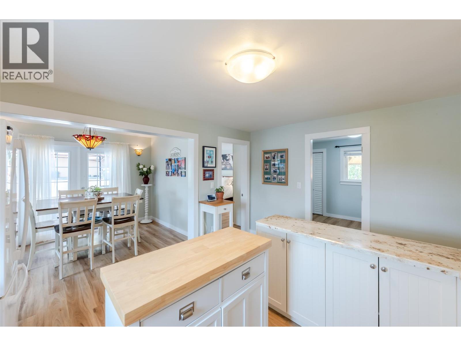 6430 Spartan Street, Oliver, British Columbia  V0H 1T0 - Photo 7 - 10394910