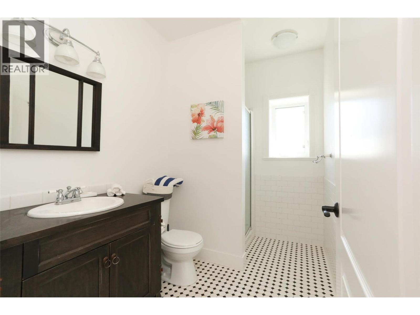 390 Quilchena Drive, Kelowna, British Columbia  V1W 4W4 - Photo 34 - 10395256
