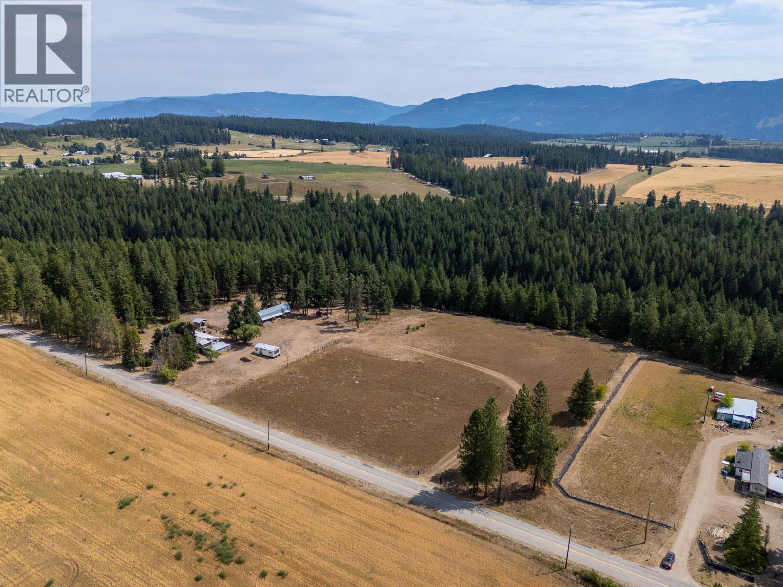 4768 Schubert Road, Spallumcheen, British Columbia  V4Y 1A2 - Photo 1 - 10395243