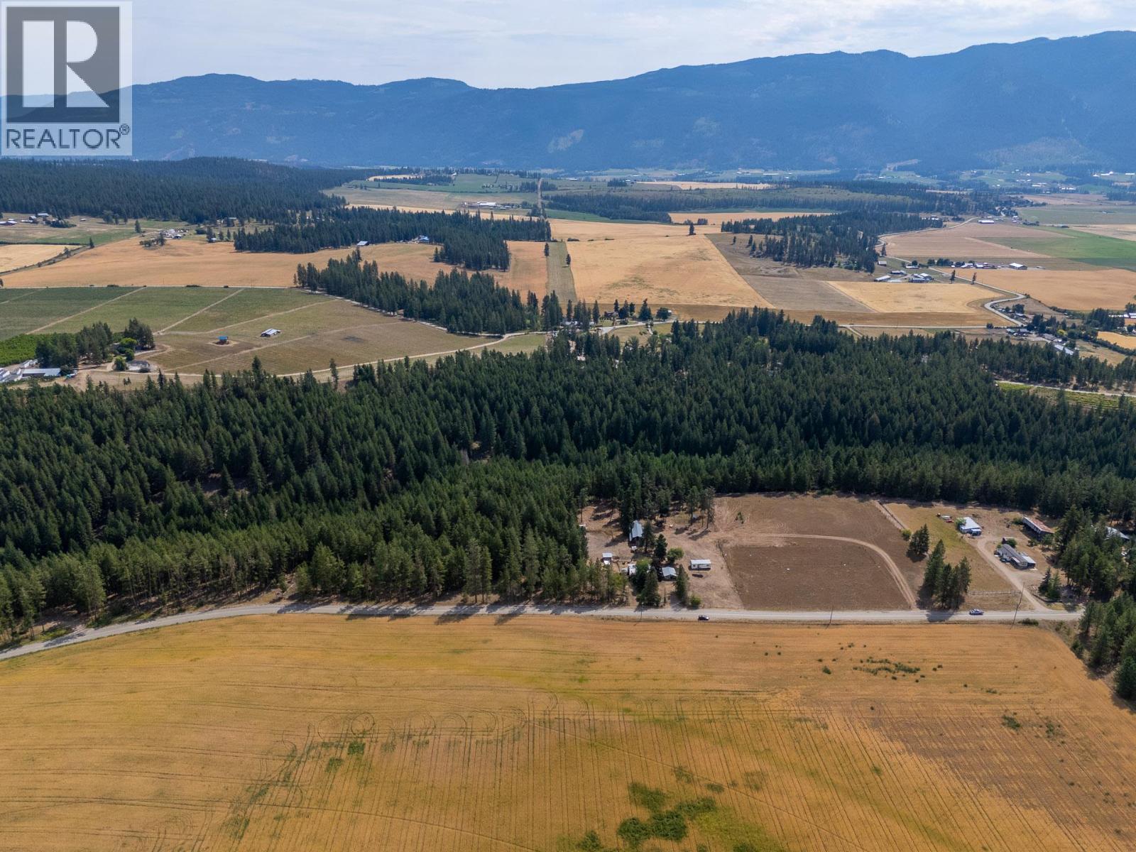 4768 Schubert Road, Spallumcheen, British Columbia  V4Y 1A2 - Photo 26 - 10395243