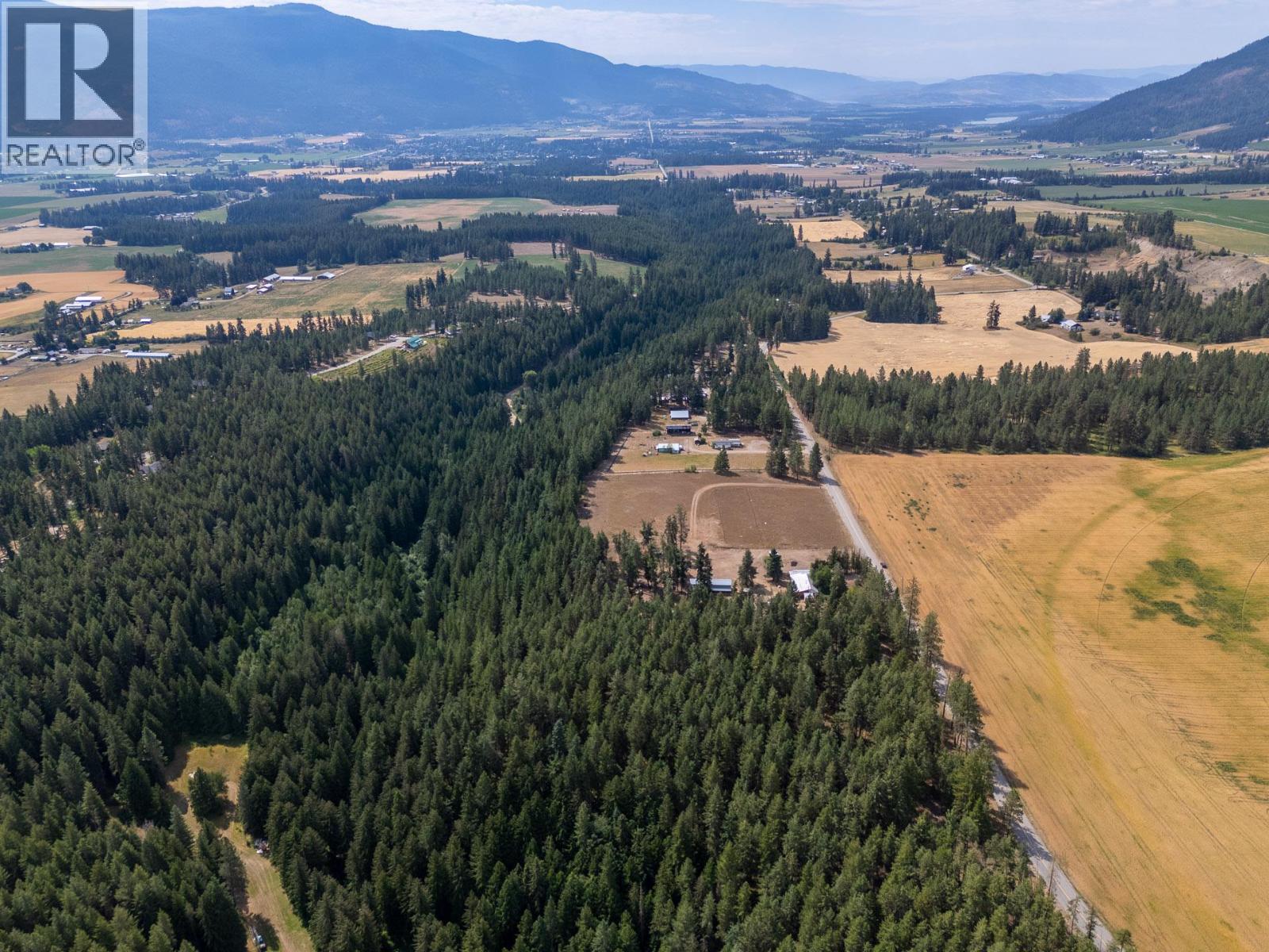 4768 Schubert Road, Spallumcheen, British Columbia  V4Y 1A2 - Photo 28 - 10395243