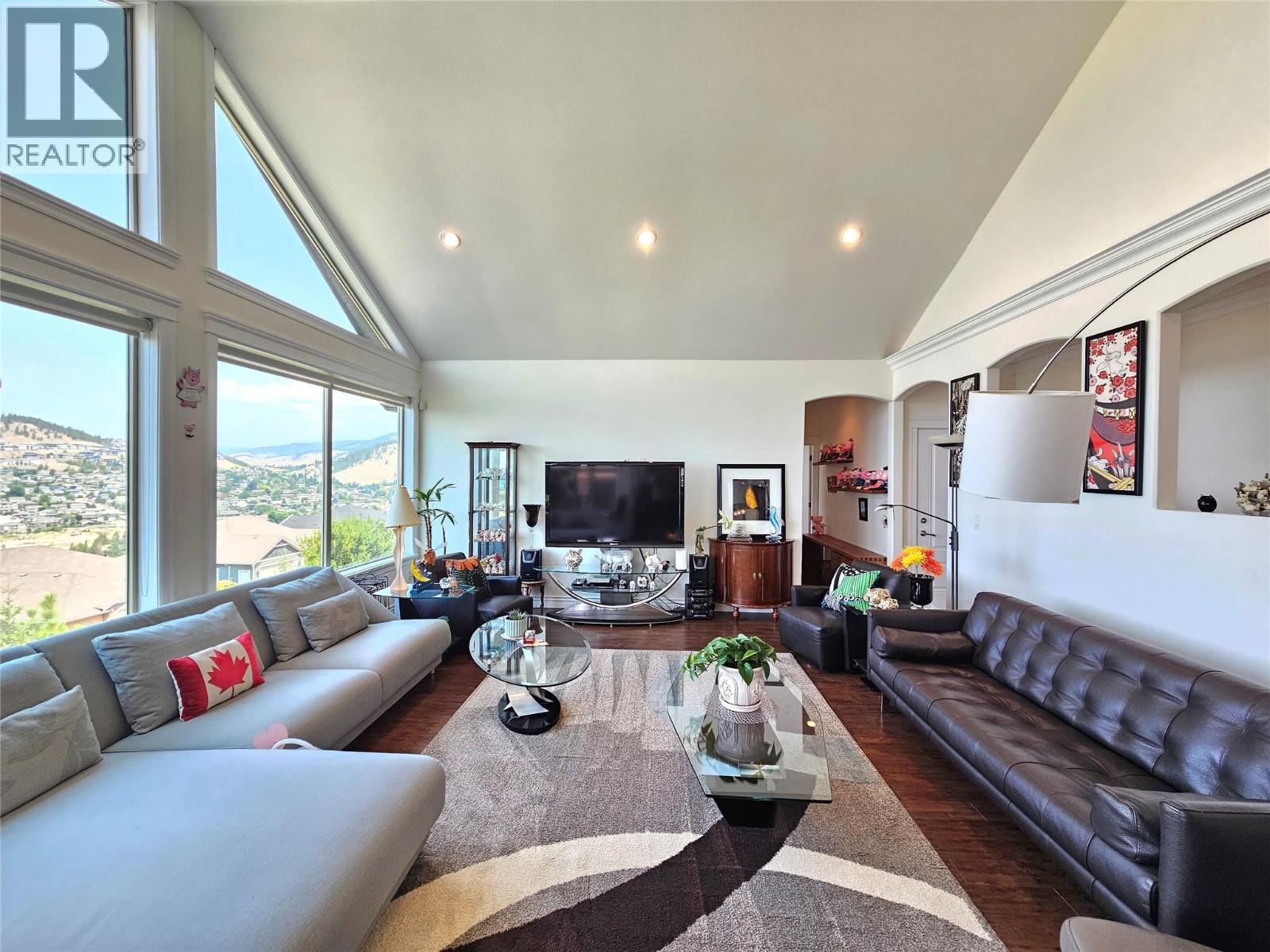 1494 Montenegro Drive, Kelowna, British Columbia  V1P 1R3 - Photo 5 - 10395227