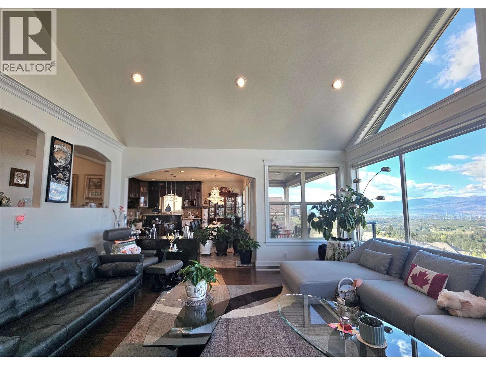 1494 Montenegro Drive, Kelowna, British Columbia  V1P 1R3 - Photo 7 - 10395227