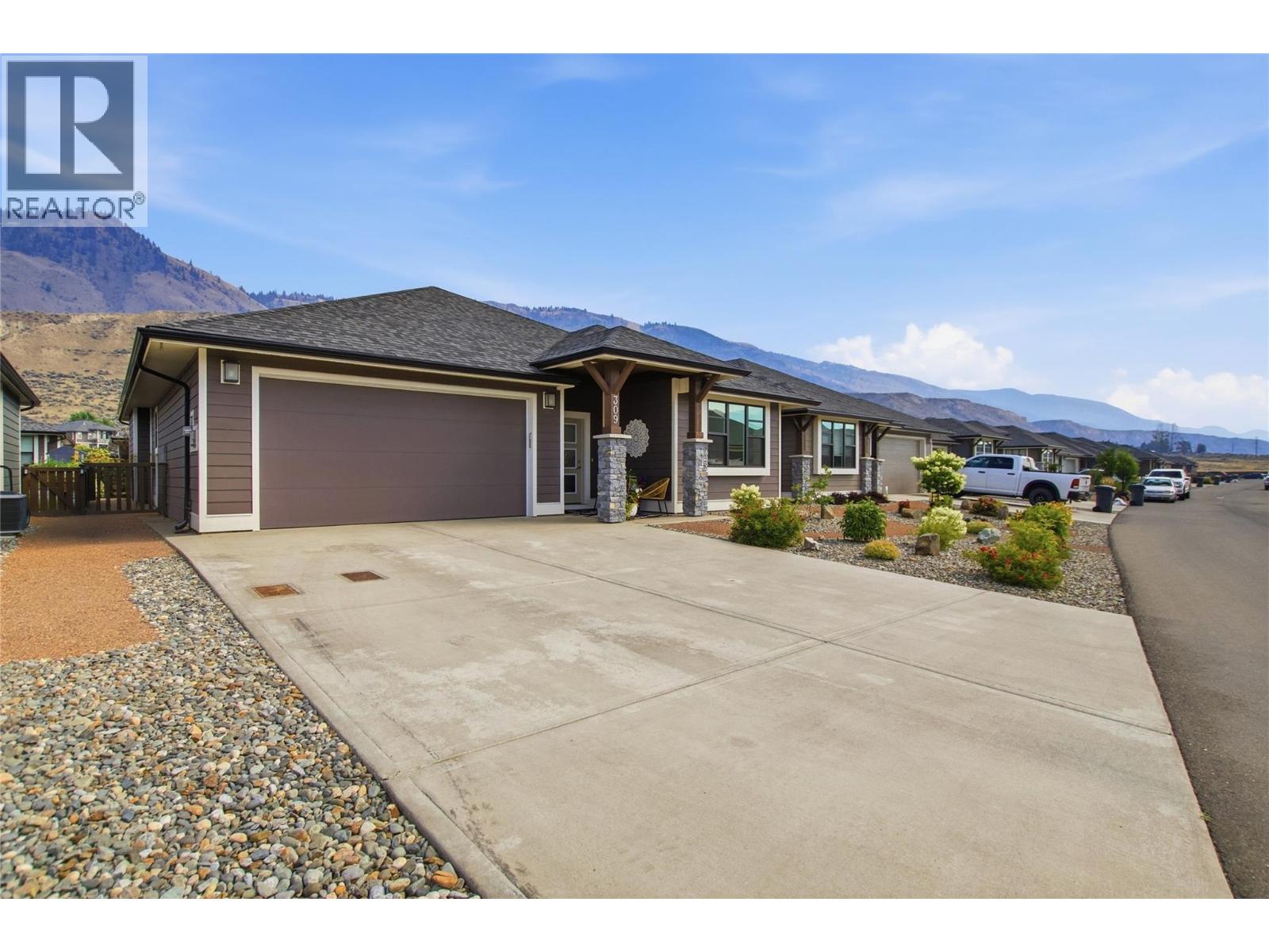 641 Shuswap  E Road Unit# 309, Kamloops, British Columbia  V2H 0E2 - Photo 3 - 10395194