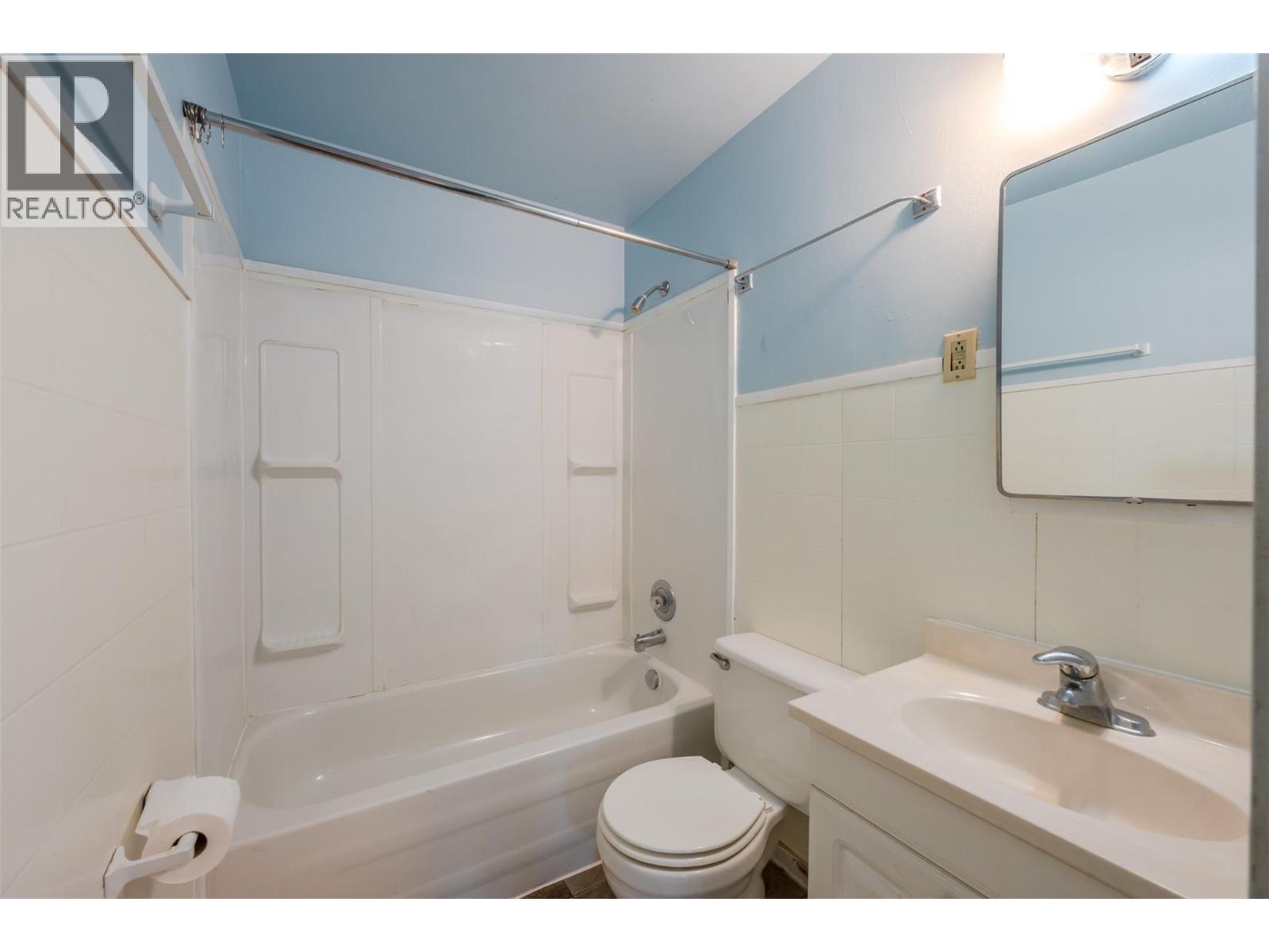 8903 74th Avenue, Osoyoos, British Columbia  V0H 1V0 - Photo 15 - 10395025