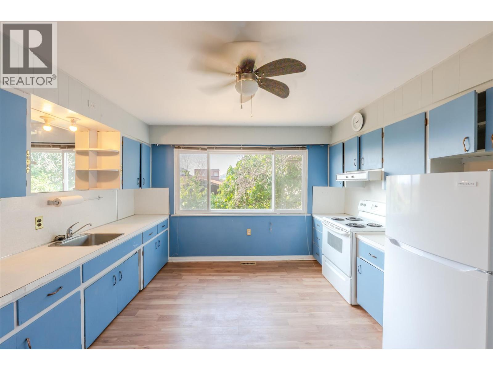 8903 74th Avenue, Osoyoos, British Columbia  V0H 1V0 - Photo 3 - 10395025