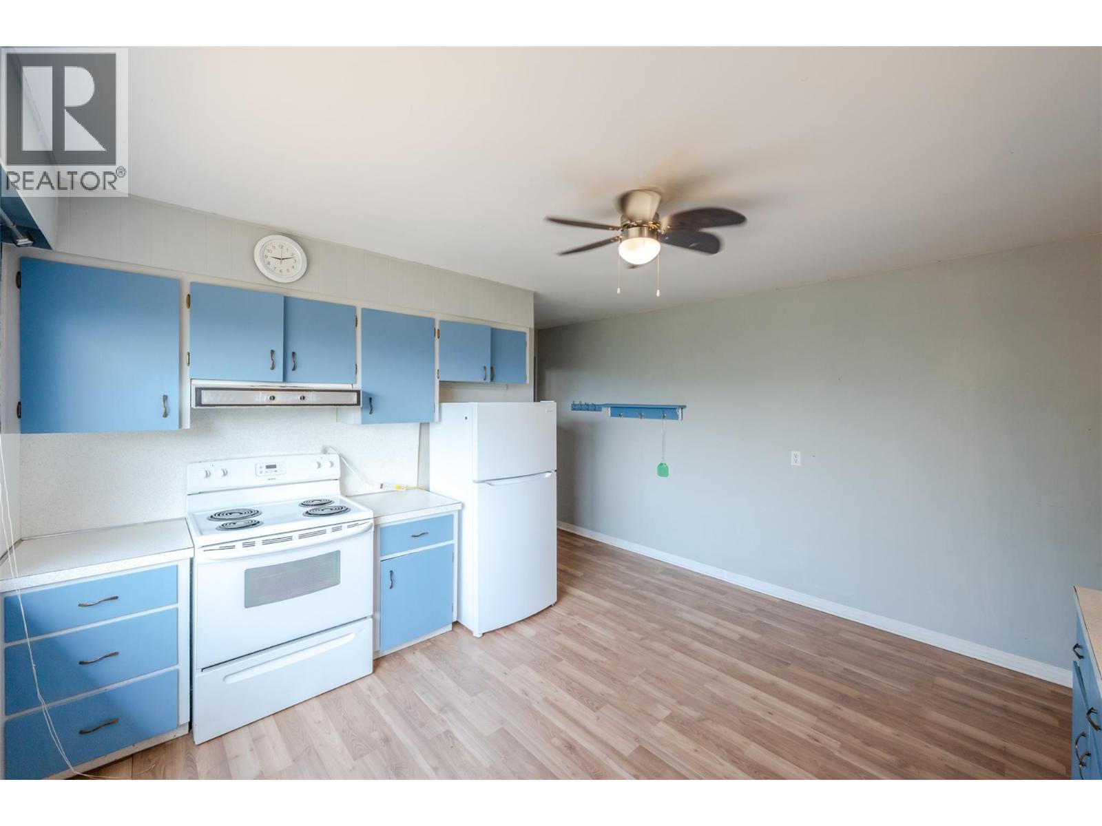 8903 74th Avenue, Osoyoos, British Columbia  V0H 1V0 - Photo 8 - 10395025