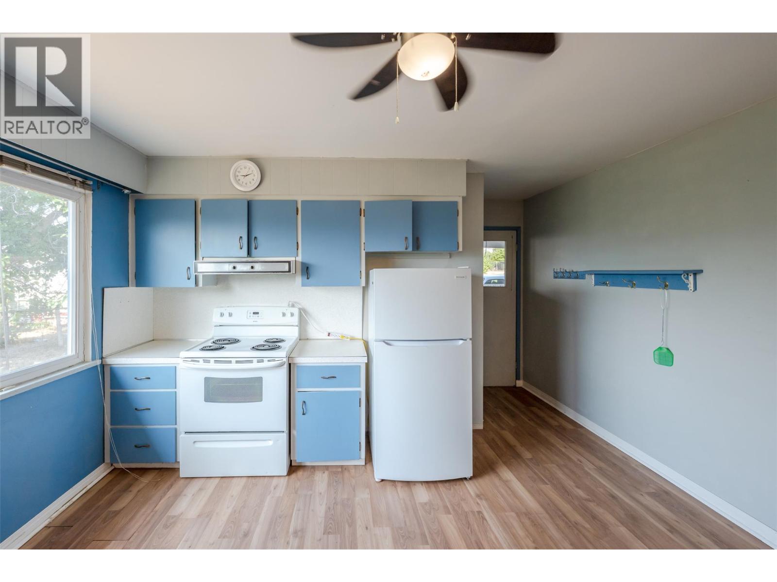 8903 74th Avenue, Osoyoos, British Columbia  V0H 1V0 - Photo 9 - 10395025
