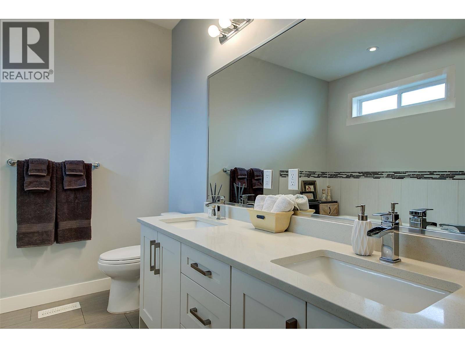 361 Chardonnay Avenue, Oliver, British Columbia  V0H 1T4 - Photo 33 - 10395238