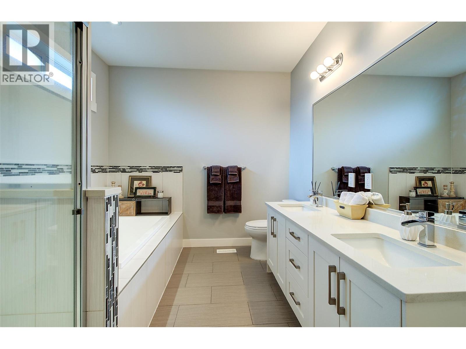 361 Chardonnay Avenue, Oliver, British Columbia  V0H 1T4 - Photo 34 - 10395238