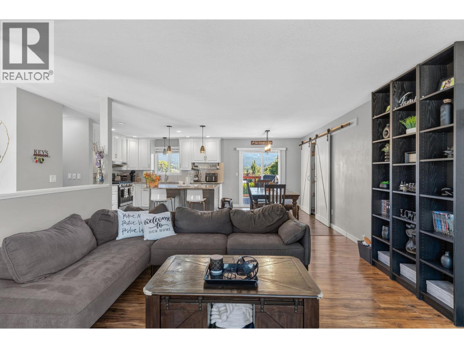 1863 Cathy Avenue, Kelowna, British Columbia  V1P 1L4 - Photo 4 - 10395310