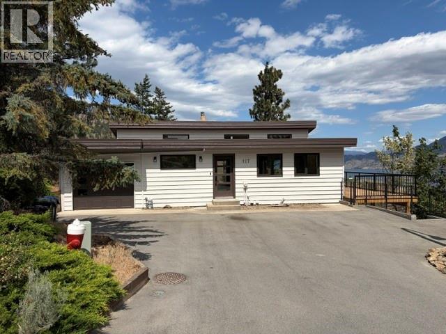 127 Sumac Ridge Drive, Summerland, British Columbia  V0H 1Z6 - Photo 4 - 10395219