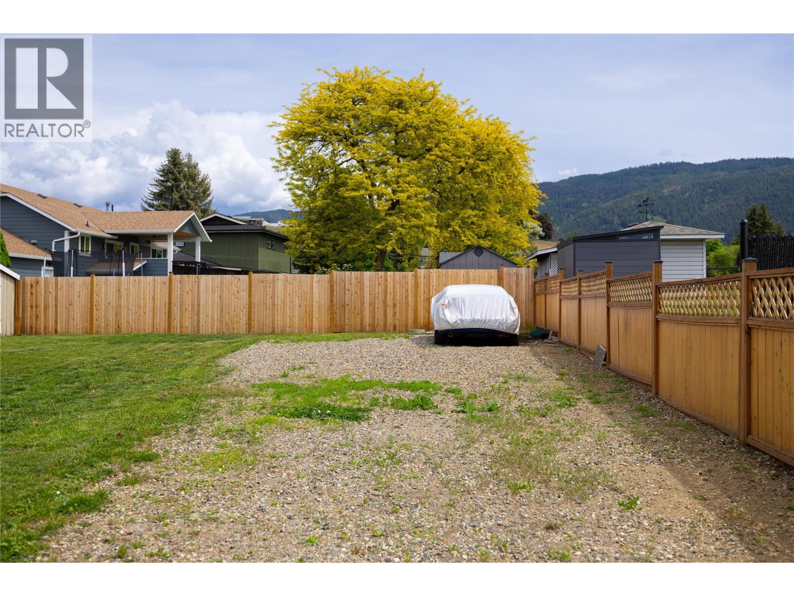 5301 Spalding Road, Vernon, British Columbia  V1B 3K5 - Photo 36 - 10394017