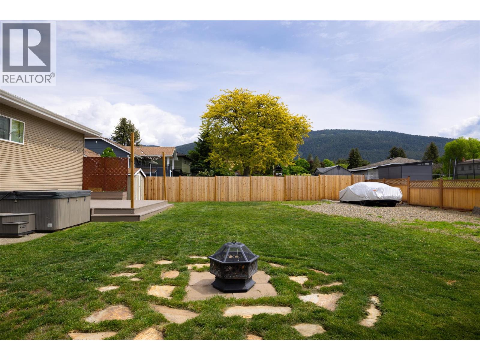 5301 Spalding Road, Vernon, British Columbia  V1B 3K5 - Photo 39 - 10394017
