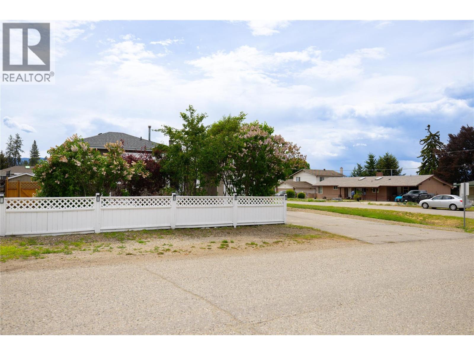5301 Spalding Road, Vernon, British Columbia  V1B 3K5 - Photo 56 - 10394017