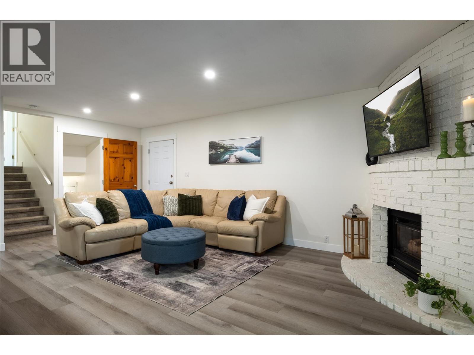 5301 Spalding Road, Vernon, British Columbia  V1B 3K5 - Photo 6 - 10394017