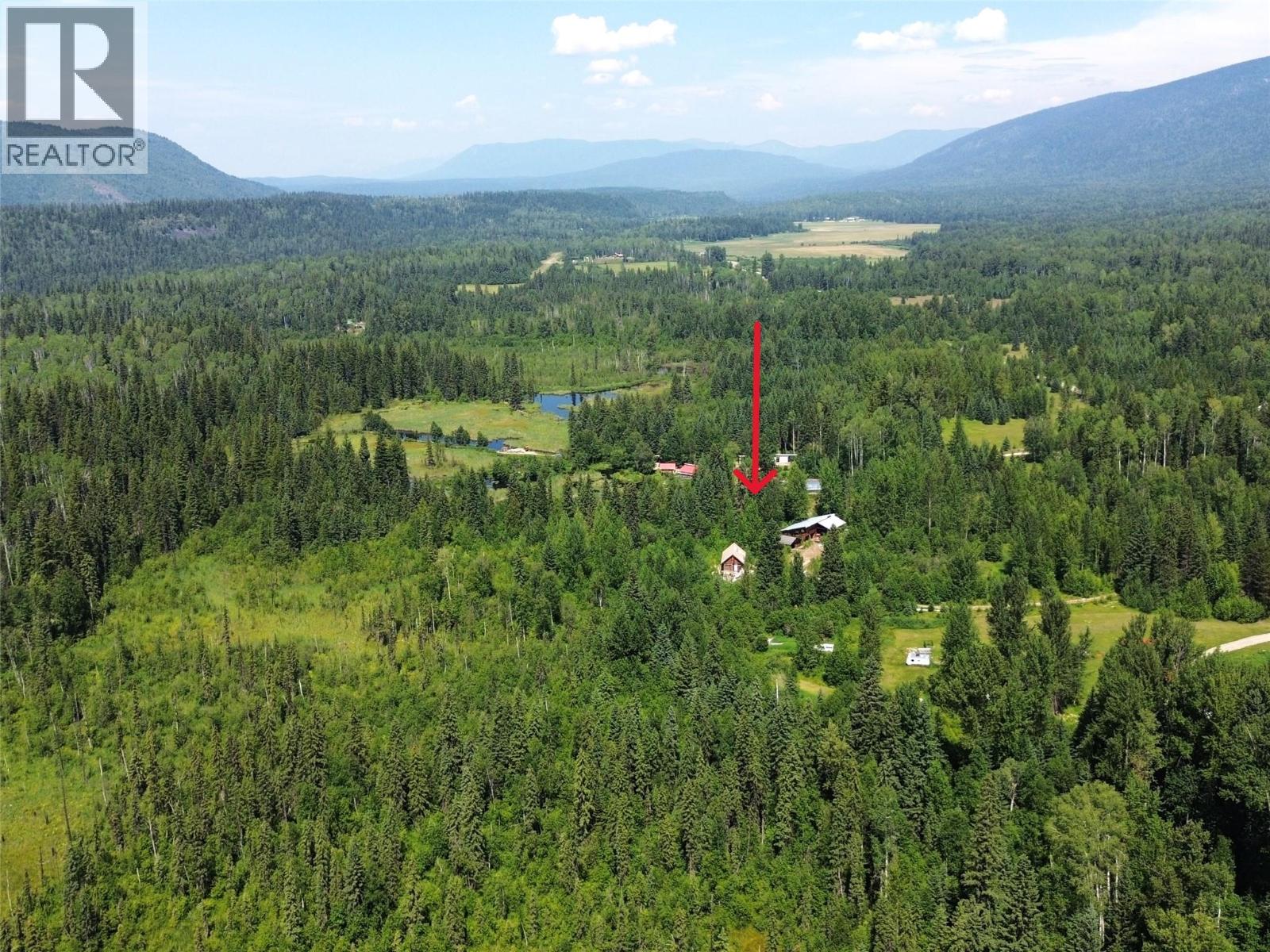 5353 Clearwater Valley Road, Clearwater, British Columbia  V0E 1N1 - Photo 2 - 10395231