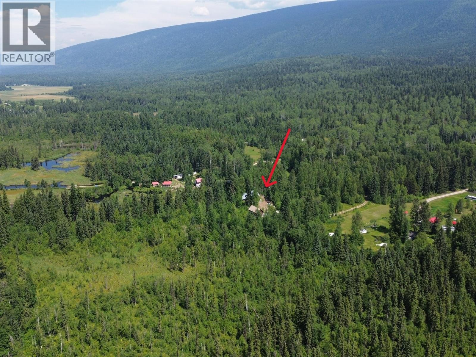 5353 Clearwater Valley Road, Clearwater, British Columbia  V0E 1N1 - Photo 3 - 10395231