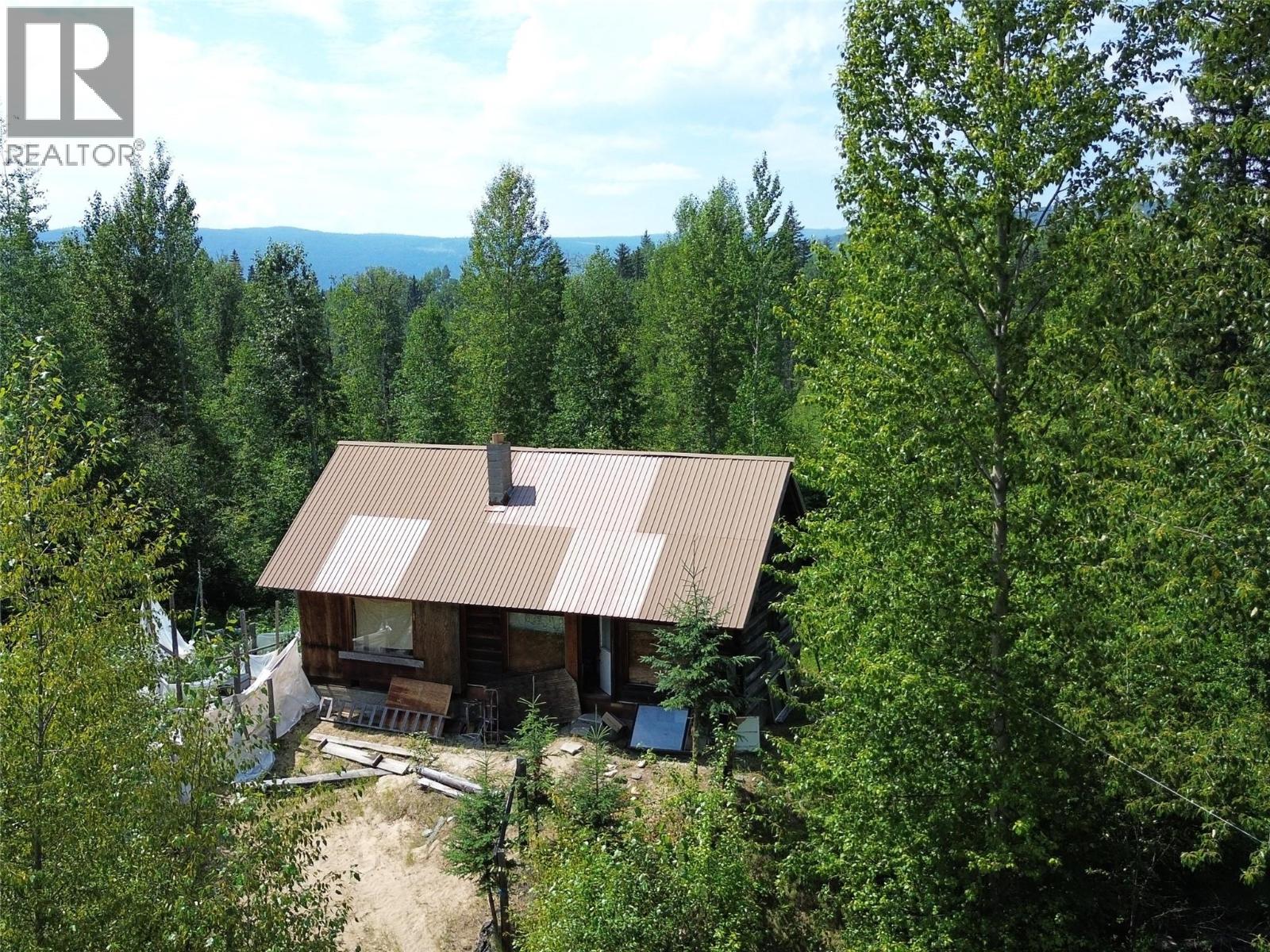 5353 Clearwater Valley Road, Clearwater, British Columbia  V0E 1N1 - Photo 7 - 10395231